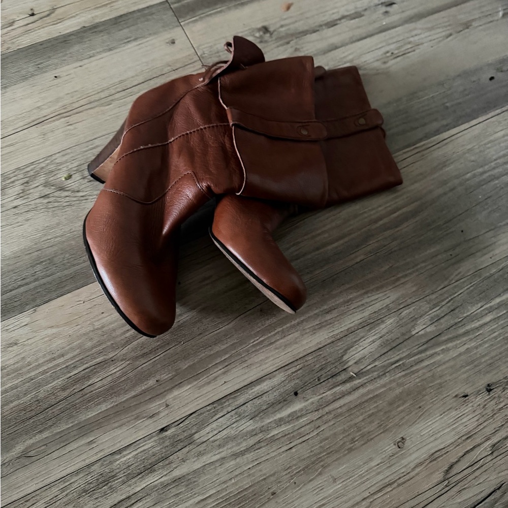 Dolce Vita Chestnut Heeled Boots